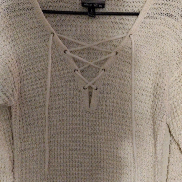 Allison Brittney Large Cream color sweater like blouse - Picture 5 of 6